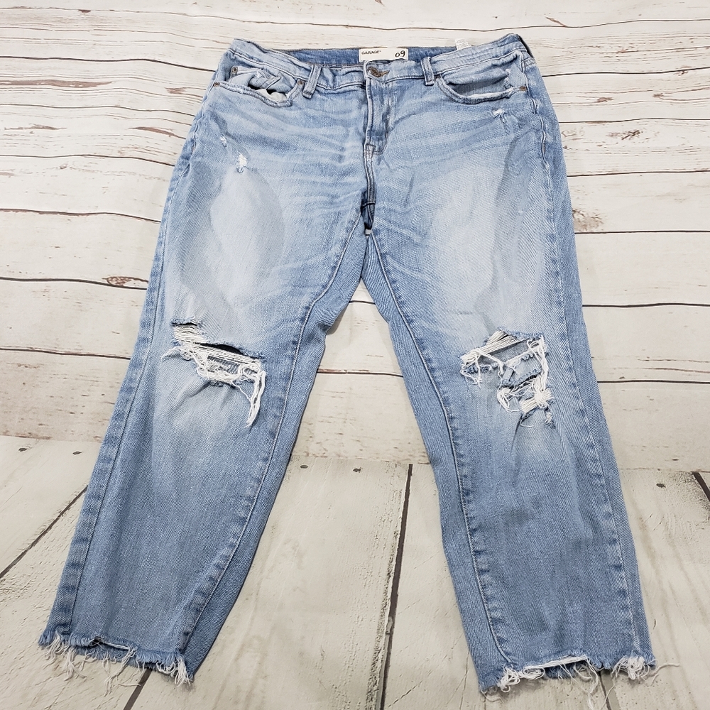 Garage Jeans Size 9 W32"xL32" Destroyed Jeans Distressed Torn Ripped Jeans Crop - Picture 1 of 9